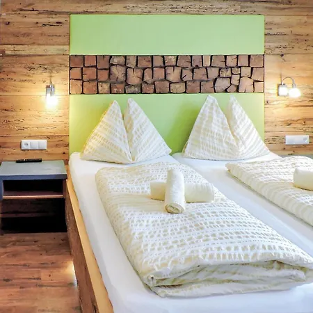 Two-bedroom In Lejlighed *