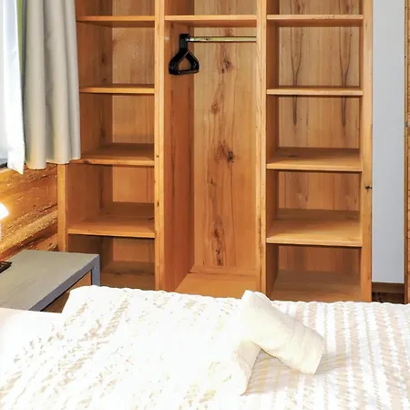 Two-bedroom In Lejlighed